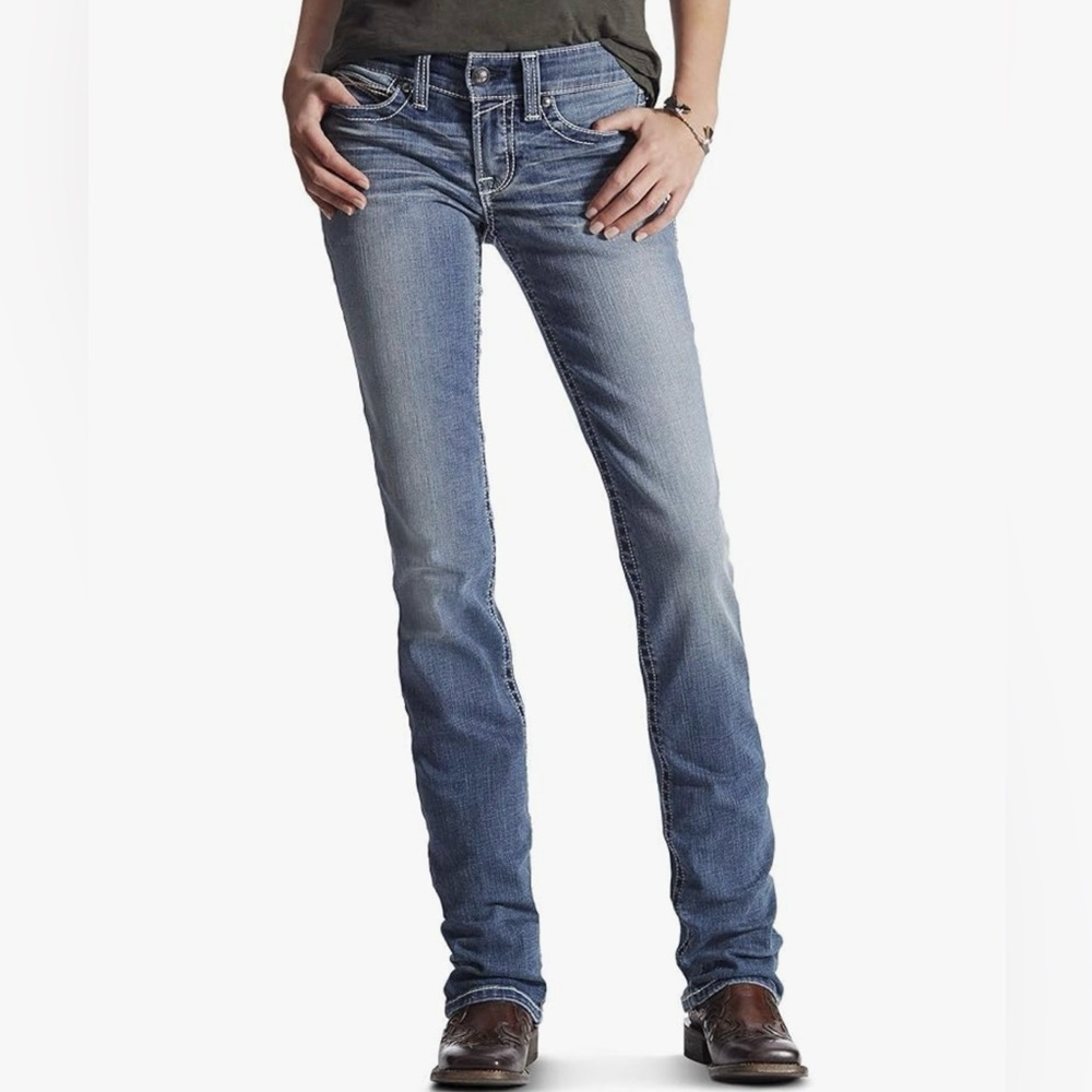 NWT-ARIAT Women’s R.E.A.L. Mid Rise Stackable Straight Leg Jean-10017217-26 Long